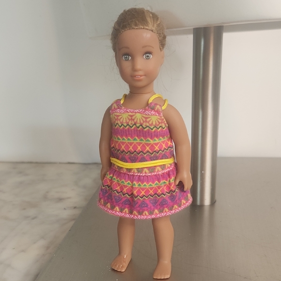 American Girl Doll with Pink and Yellow Dress 2016 - Picture 1 of 6